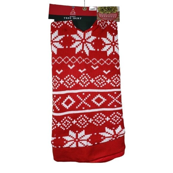 NWT Knitted Christmas Tree Skirt - Size 48" - Snowflakes - Red & White - NEW - Picture 5 of 8